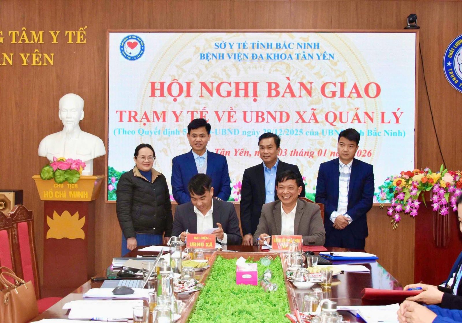 HỘI NGHỊ BÀN GIAO TRẠM Y TẾ TRỰC THUỘC TRUNG TÂM Y TẾ TÂN YÊN VỀ UBND XÃ QUẢN LÝ